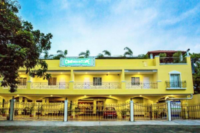 Redfox Cinemascope An Apart Hotel